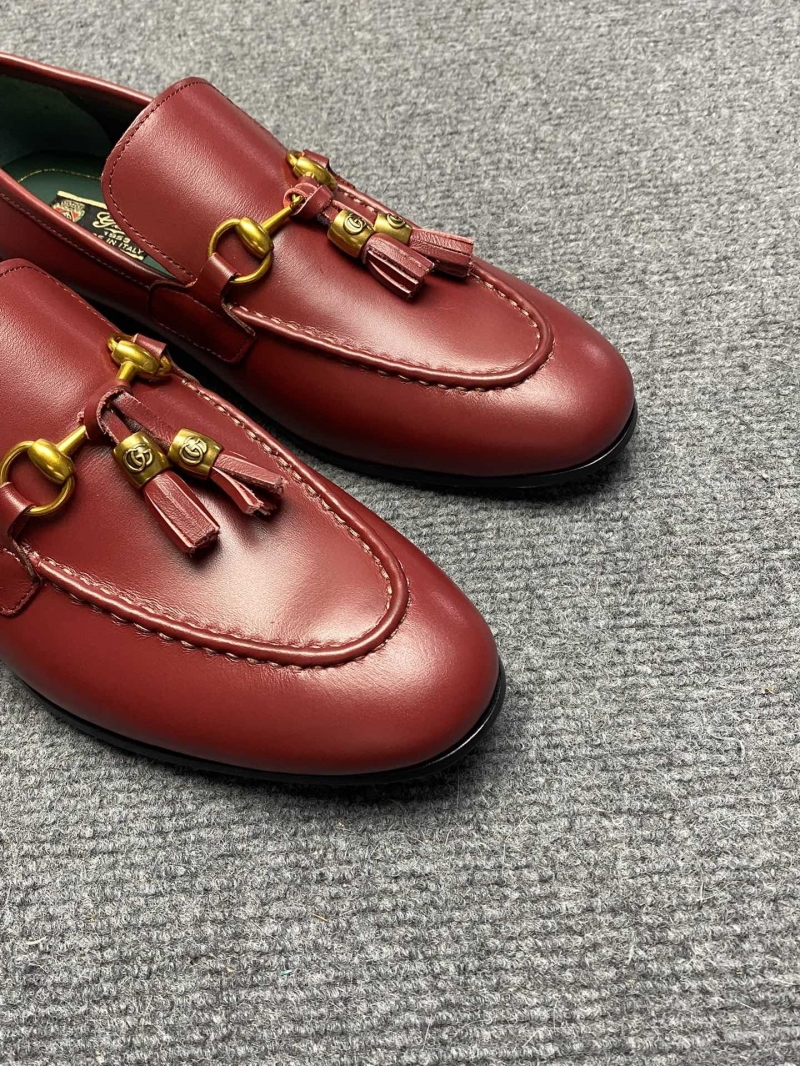 Gucci Leather Shoes